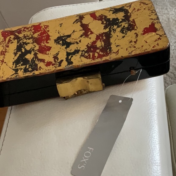 FOX’S ~Antique Tortoise Shell Clutch (NWT) - Picture 8 of 12